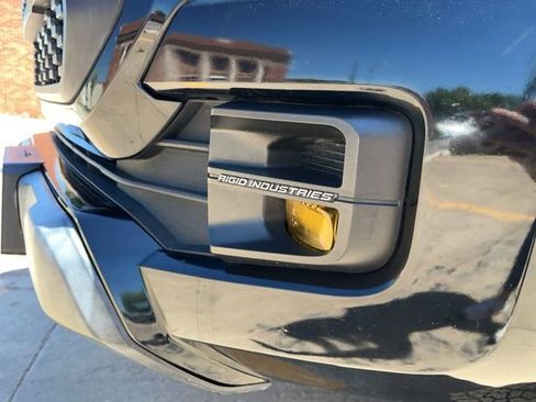 Used 2020 Toyota Tacoma TRD Pro image 9