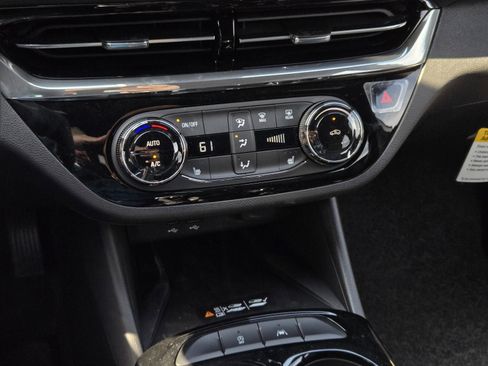 New 2026 Buick Envista Sport Touring w/ Convenience I Package FWD image 11