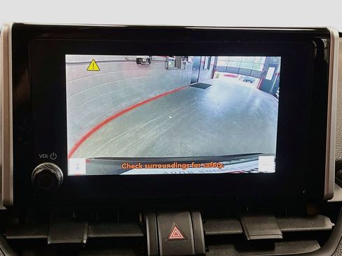 Used 2025 Toyota RAV4 XLE w/ Weather Package AWD/4WD image 14