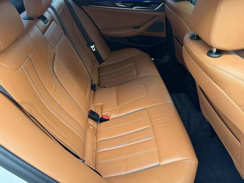 Used 2018 BMW 540i xDrive AWD/4WD image 30
