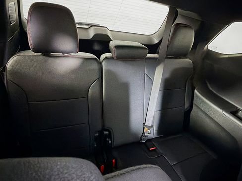 Used 2024 Chevrolet Traverse RS w/ LPO, Floor Liner Package AWD/4WD image 25