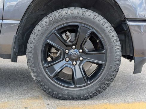 Used 2020 RAM 1500 Big Horn AWD/4WD image 13