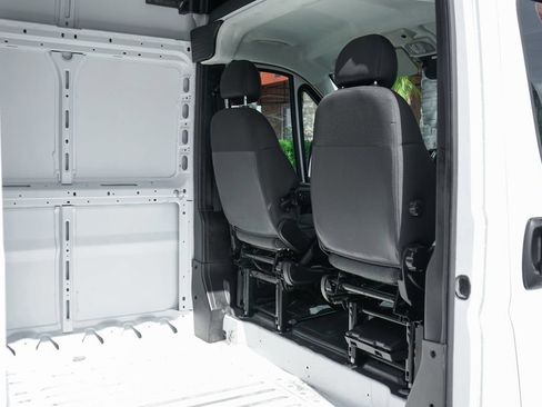Used 2023 RAM ProMaster 3500 FWD image 12