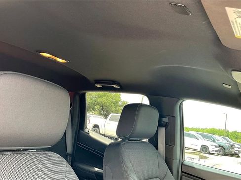 Used 2024 Chevrolet Colorado LT w/ LT Convenience Package RWD image 27