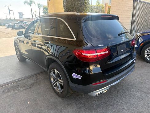 Used 2019 Mercedes-Benz GLC 350e 4MATIC image 4