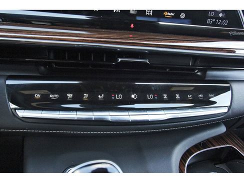 Certified 2023 Cadillac Escalade Premium Luxury image 22