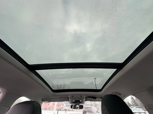 New 2026 Volkswagen Tiguan SE image 33