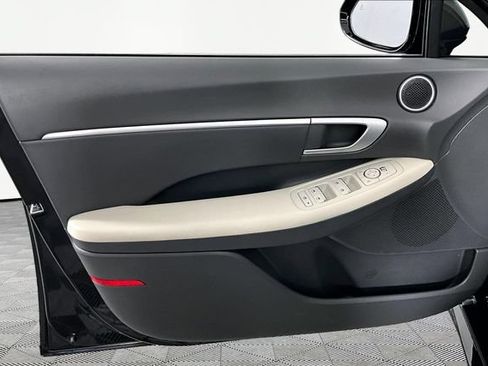 Used 2026 Hyundai Sonata SEL FWD image 19