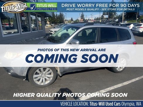 Used 2012 Subaru Forester 2.5X Limited AWD/4WD image 3