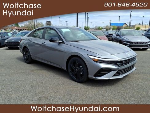 New 2026 Hyundai Elantra Sport FWD image 7