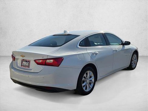 Used 2024 Chevrolet Malibu LT image 5
