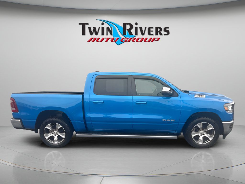 Used 2023 RAM 1500 Laramie AWD/4WD image 5