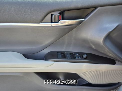 Used 2024 Toyota Camry LE FWD image 31