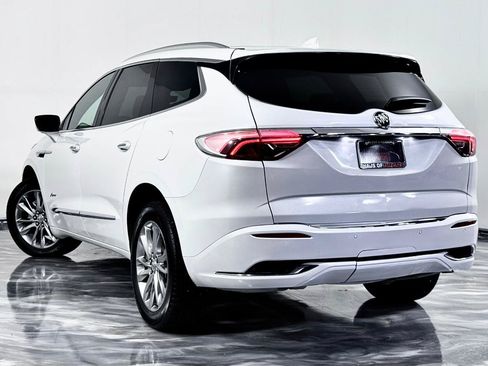 Used 2023 Buick Enclave Avenir w/ Avenir Technology Package AWD/4WD image 11