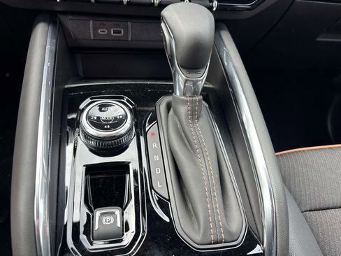 New 2026 GMC Canyon AT4 image 7