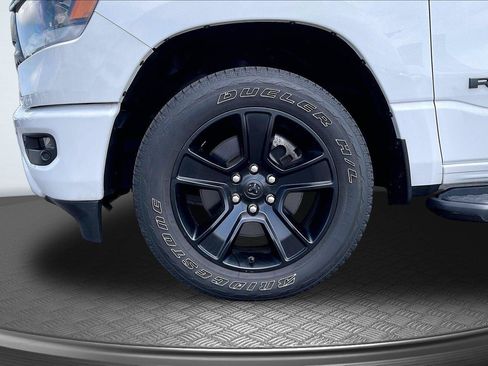 Used 2023 RAM 1500 Big Horn AWD/4WD image 10