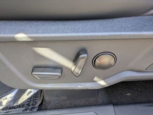 Used 2025 Ford Bronco Outer Banks AWD/4WD image 21