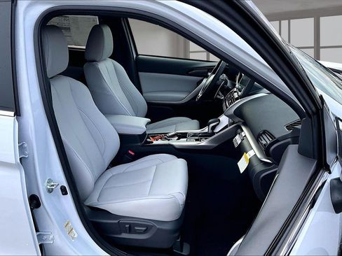 New 2026 Mitsubishi Eclipse Cross SEL image 12