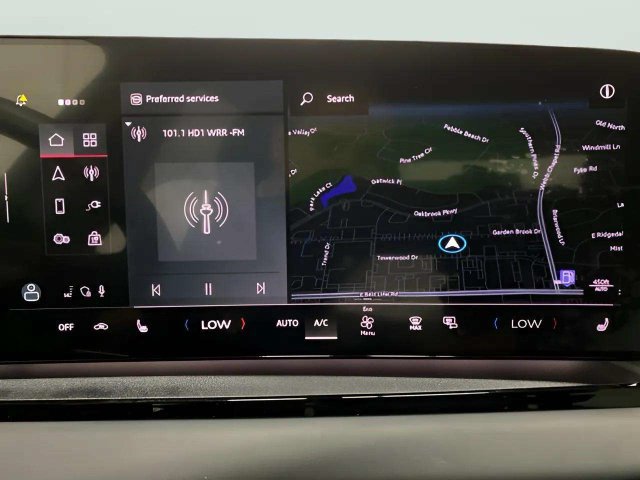 Used 2025 Audi Q6 e-tron Premium w/ Convenience Package RWD image 70