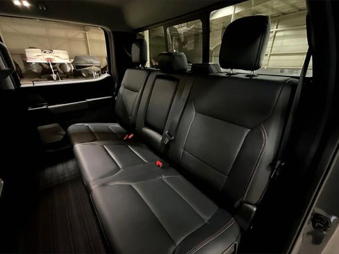 Certified 2022 Ford F150 Lariat w/ Equipment Group 502A High image 24