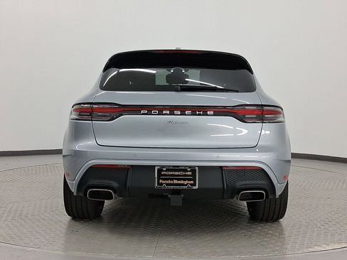 Used 2026 Porsche Macan image 10