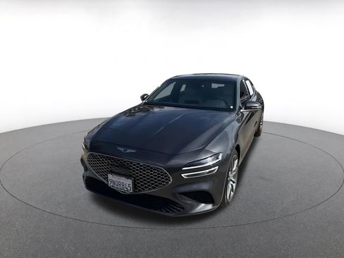 Used 2025 Genesis G70 2.5T image 7