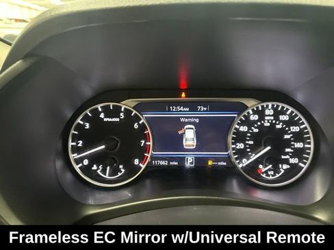 Used 2022 Nissan Sentra SR w/ SR Premium Package FWD image 12