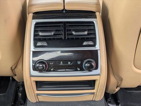 Used 2017 BMW 740e xDrive image 17