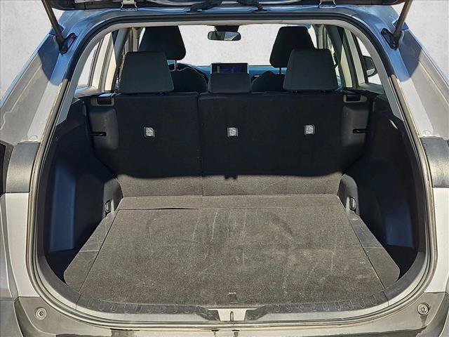 Used 2025 Toyota RAV4 XLE AWD/4WD image 6