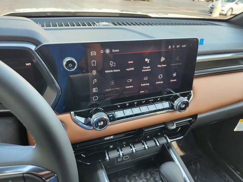 New 2026 GMC Canyon AT4 image 6