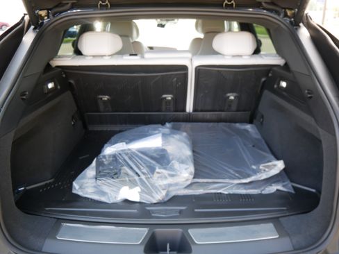 Used 2026 Cadillac Lyriq Sport w/ LPO, Floor Liner Package AWD/4WD image 16