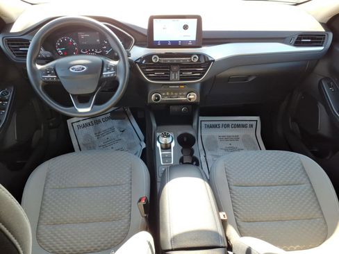 Used 2020 Ford Escape SE image 12