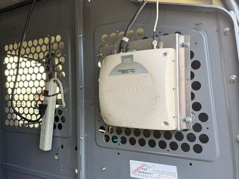 Used 2013 Chevrolet Express 2500 image 23