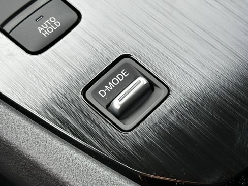 New 2026 Nissan Rogue SV image 33