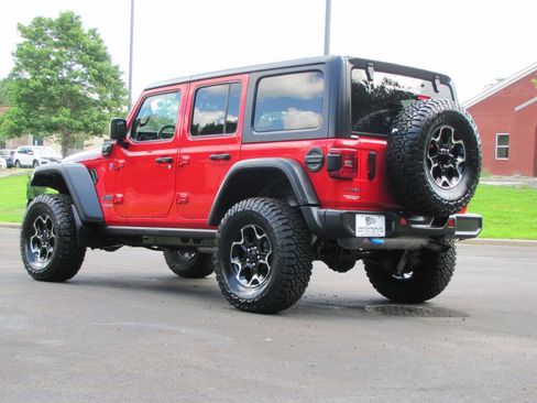 Used 2022 Jeep Wrangler Unlimited Rubicon 4xe w/ Cold Weather Group image 8