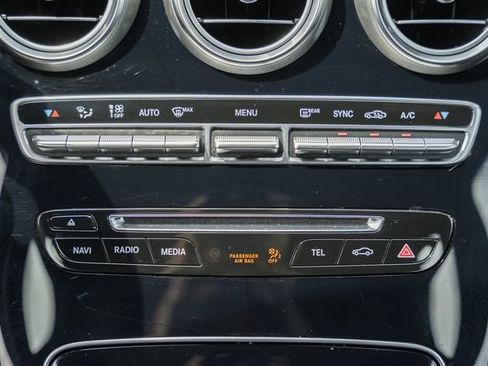 Used 2015 Mercedes-Benz C 300 4MATIC Sedan image 22