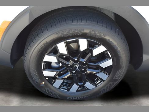New 2025 Hyundai Santa Cruz SE image 9