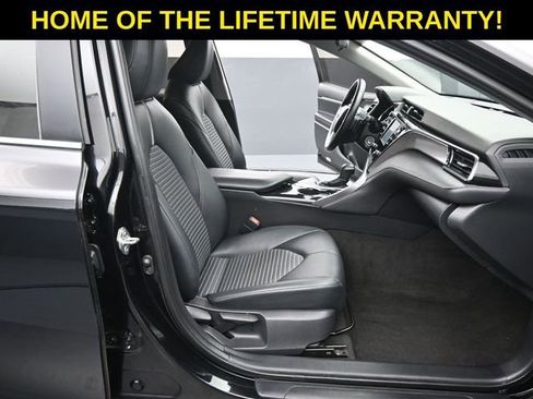 Used 2019 Toyota Camry SE image 44