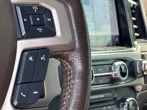 Used 2022 Ford F350 King Ranch w/ Tremor Off-Road Package AWD/4WD image 29