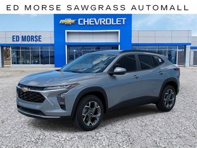 New 2025 Chevrolet Trax LT w/ Driver Confidence Package