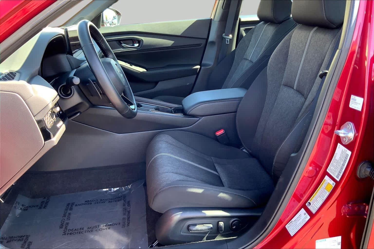 Used 2024 Honda Accord Sport image 7