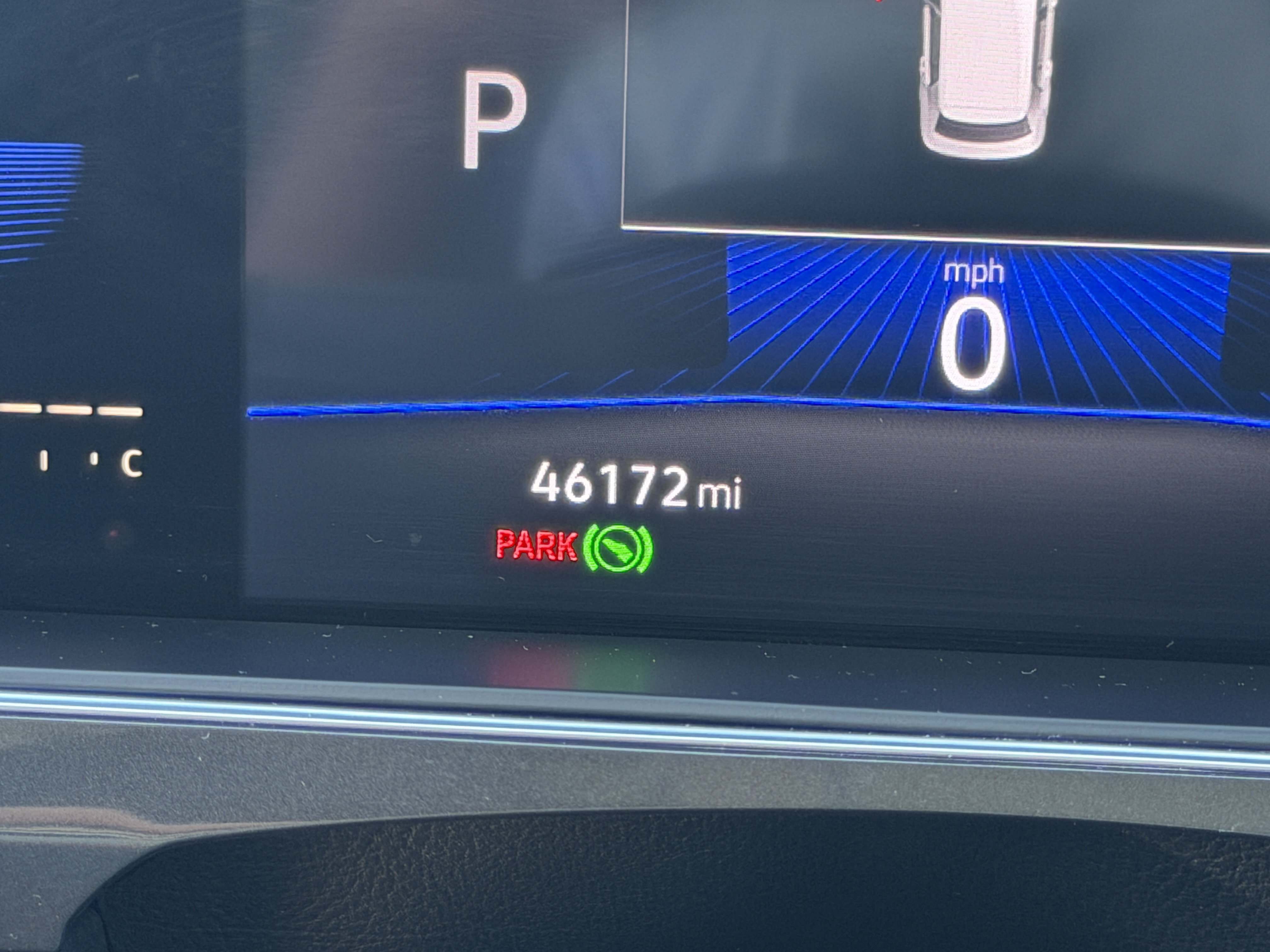 Certified 2022 Volkswagen Tiguan SE FWD image 34