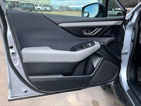 Used 2023 Subaru Outback Premium image 25