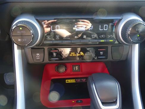 Used 2024 Toyota RAV4 TRD Off-Road w/ Weather Package AWD/4WD image 37