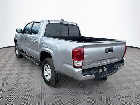 Used 2021 Toyota Tacoma SR AWD/4WD image 8