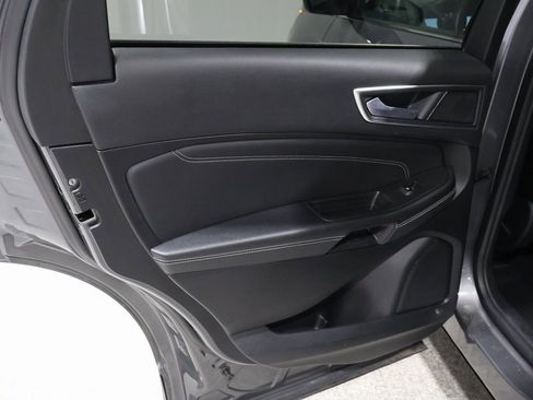 Used 2024 Ford Edge Titanium image 20