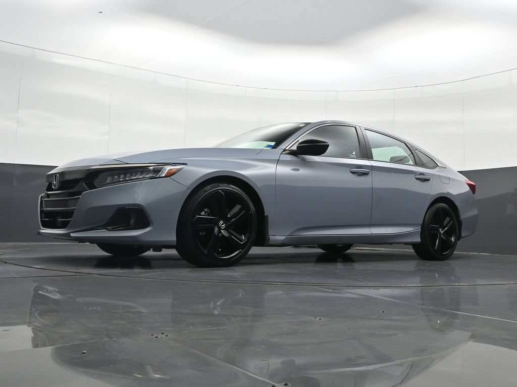 Used 2022 Honda Accord Sport image 32