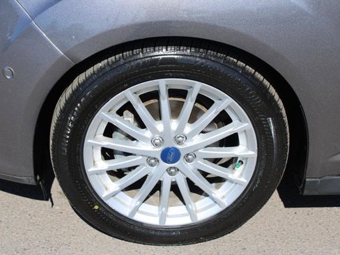 Used 2014 Ford C-MAX SEL w/ Equipment Group 303A image 16