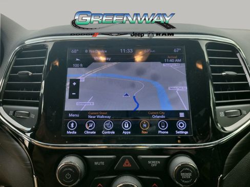 Used 2021 Jeep Grand Cherokee Laredo X image 21