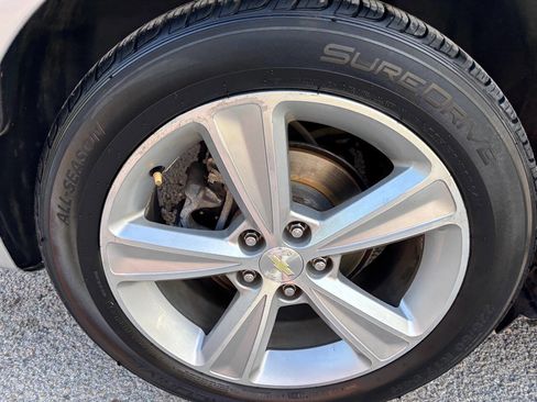 Used 2015 Chevrolet Cruze LT FWD image 22